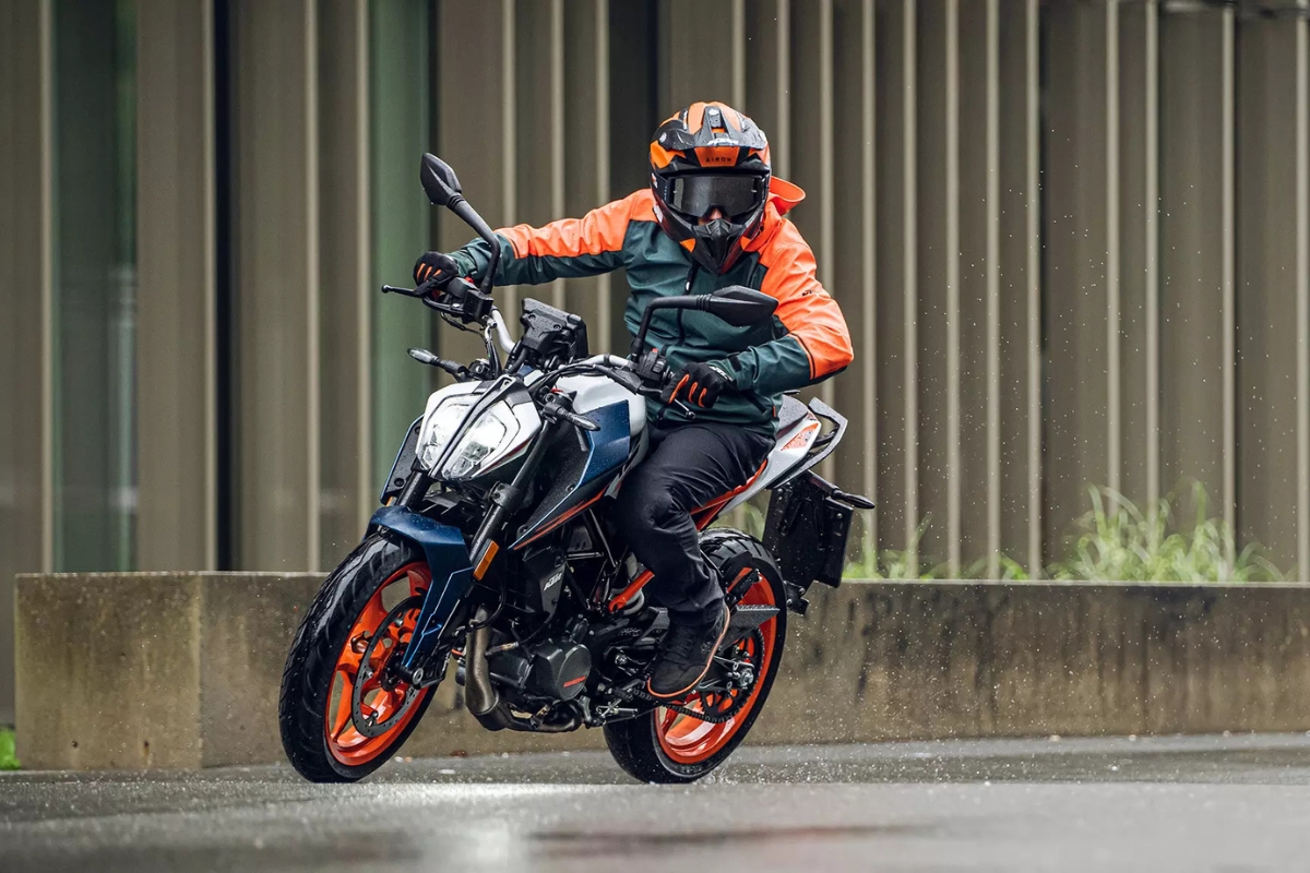 KTM 160 Duke