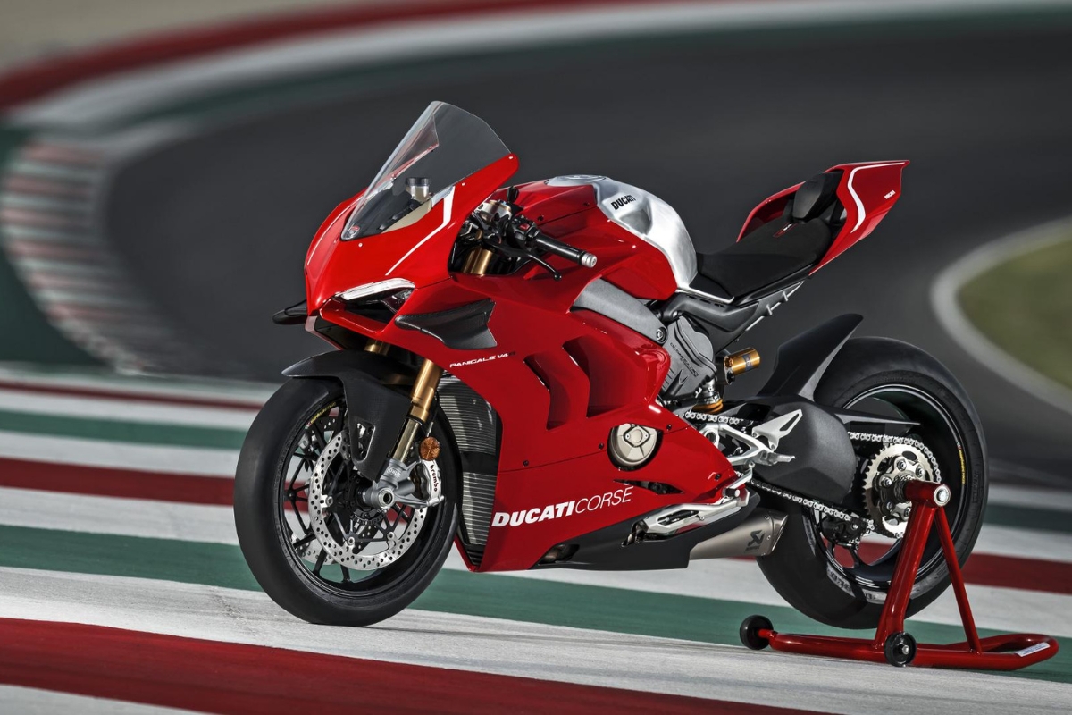 Ducati Panigale V4 R