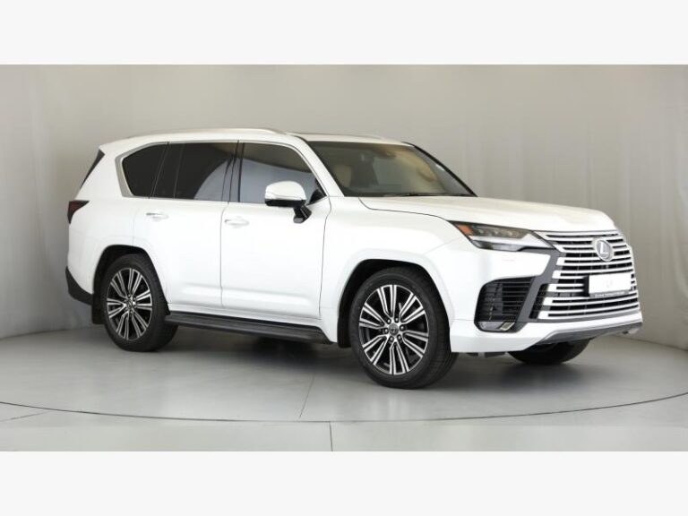 ₹3.12 Crore Lexus LX 500d: Panoramic Sunroof, 360-Degree Camera, and 700Nm Torque