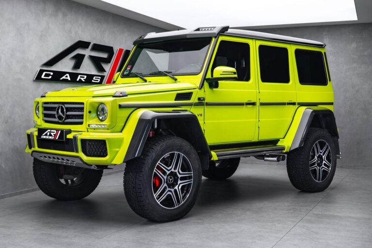 ₹2.55 Crore Mercedes G-Class: 4.0L V8 Engine, 850Nm Torque, 64-Color Ambient Lighting