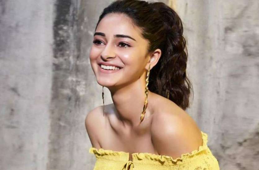  Ananya Panday