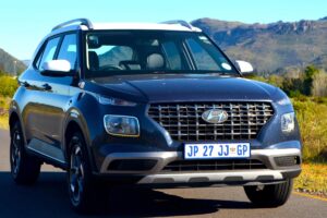 Hyundai Venue स्टाइलिश डिज़ाइन और एडवांस्ड फीचर्स के साथ, कीमत 7.26 लाख से शुरू