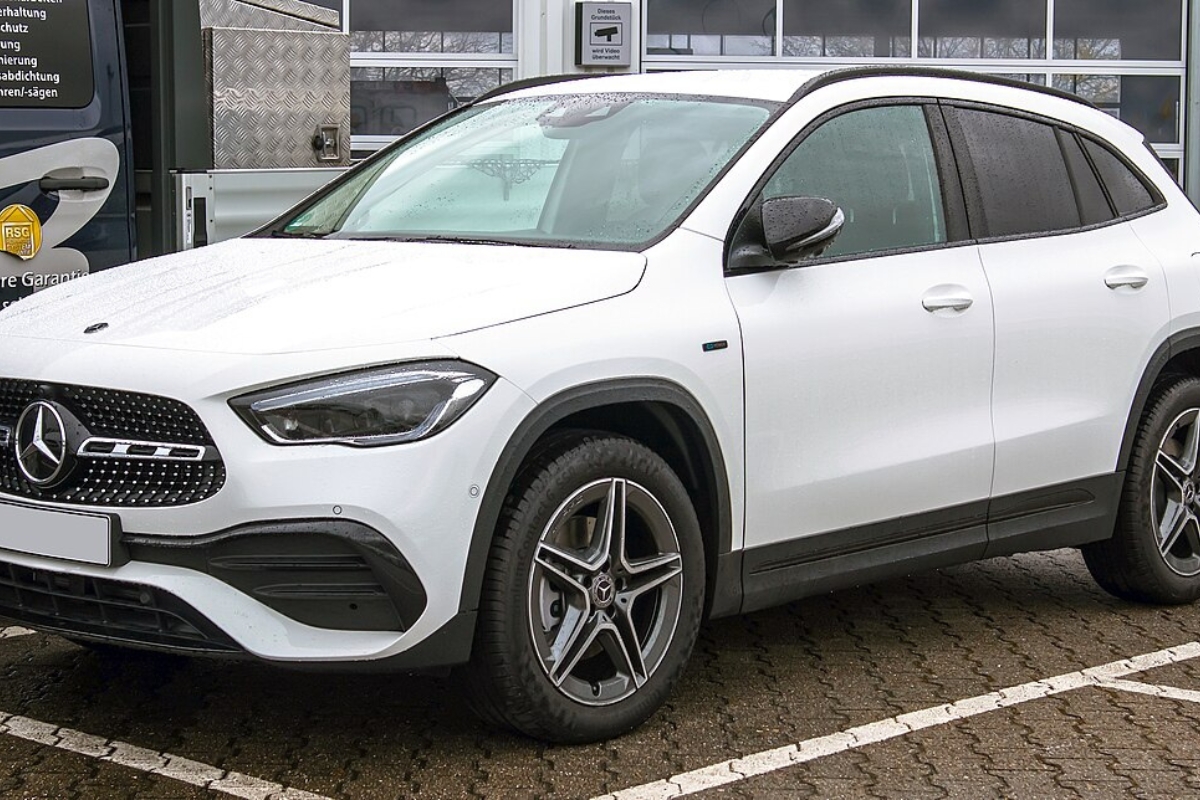 Mercedes Benz GLA