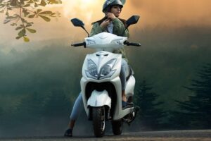Joy e Bike Gen Nxt Eco USB चार्जर और एंटी थीफ्ट सिस्टम कीमत 75,000