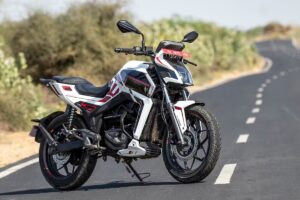 Matter AERA 5000 10kW मोटर, 125km रेंज और स्मार्ट डिजिटल कंसोल, 1,82,784 में