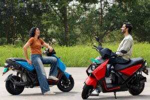 Lectrix Nduro 2.0 90km रेंज और 3 राइडिंग मोड्स वाली स्मार्ट इलेक्ट्रिक स्कूटर, कीमत 94,999