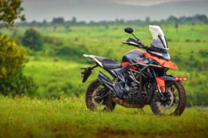 नई Zontes 350T Adv पावरफुल 348cc इंजन, LED हेडलैम्प और ABS ब्रेक, 2.99 लाख में