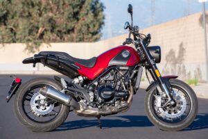 Benelli Leoncino 500 दमदार 500cc इंजन और रेट्रो स्टाइल, कीमत 5.59 लाख