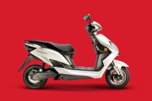 Evolet Derby स्मार्ट इलेक्ट्रिक स्कूटर, लिथियम बैटरी और ई ब्रेक, सिर्फ 71,399